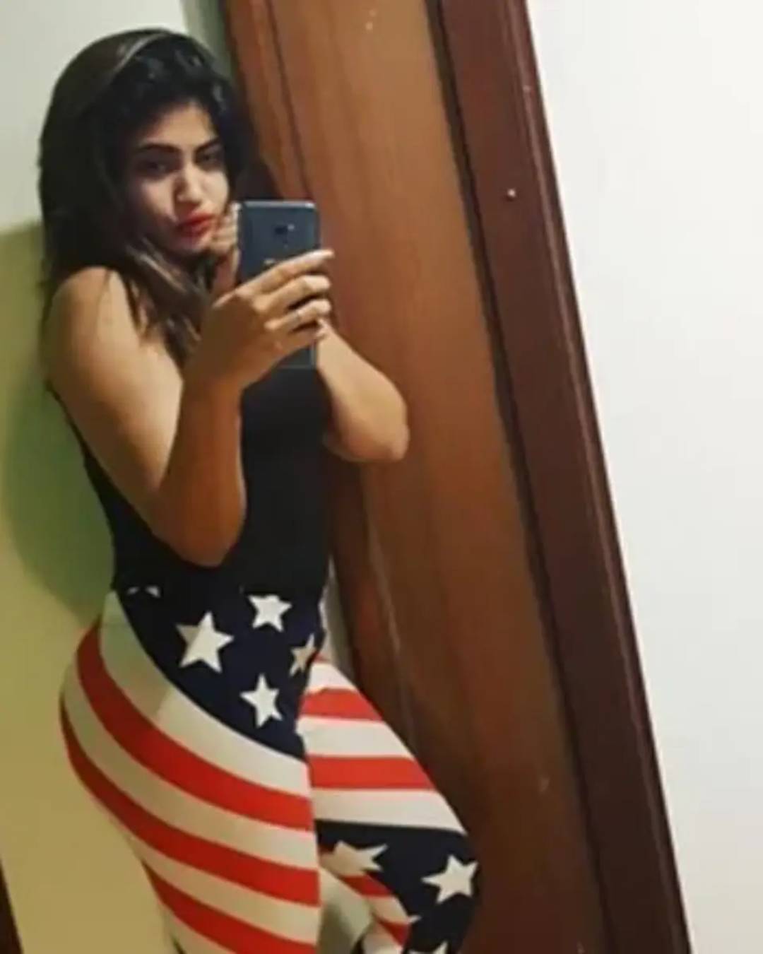 female call girl in Jankpuri